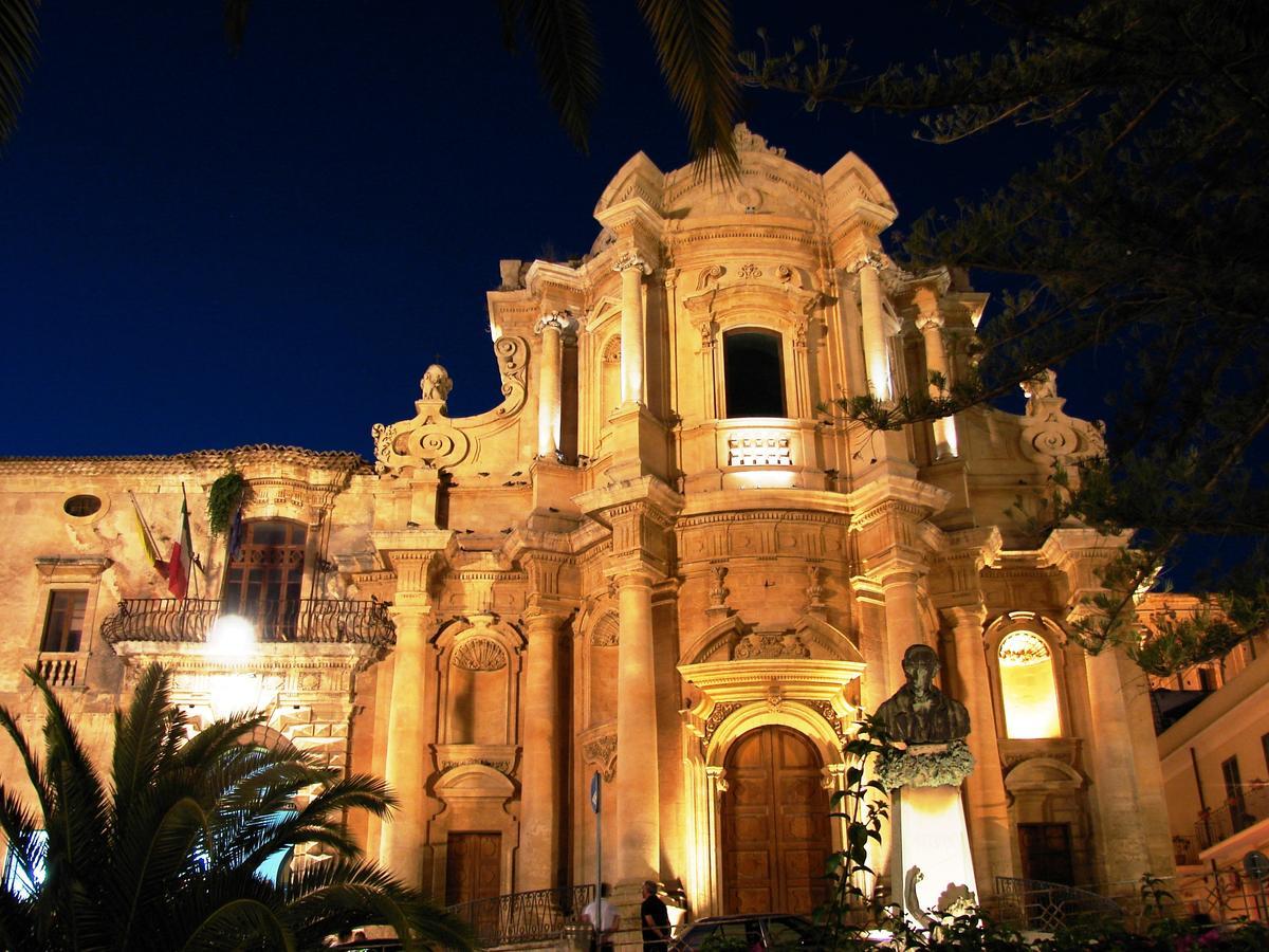 Casa Maglad Villa Noto Eksteriør billede